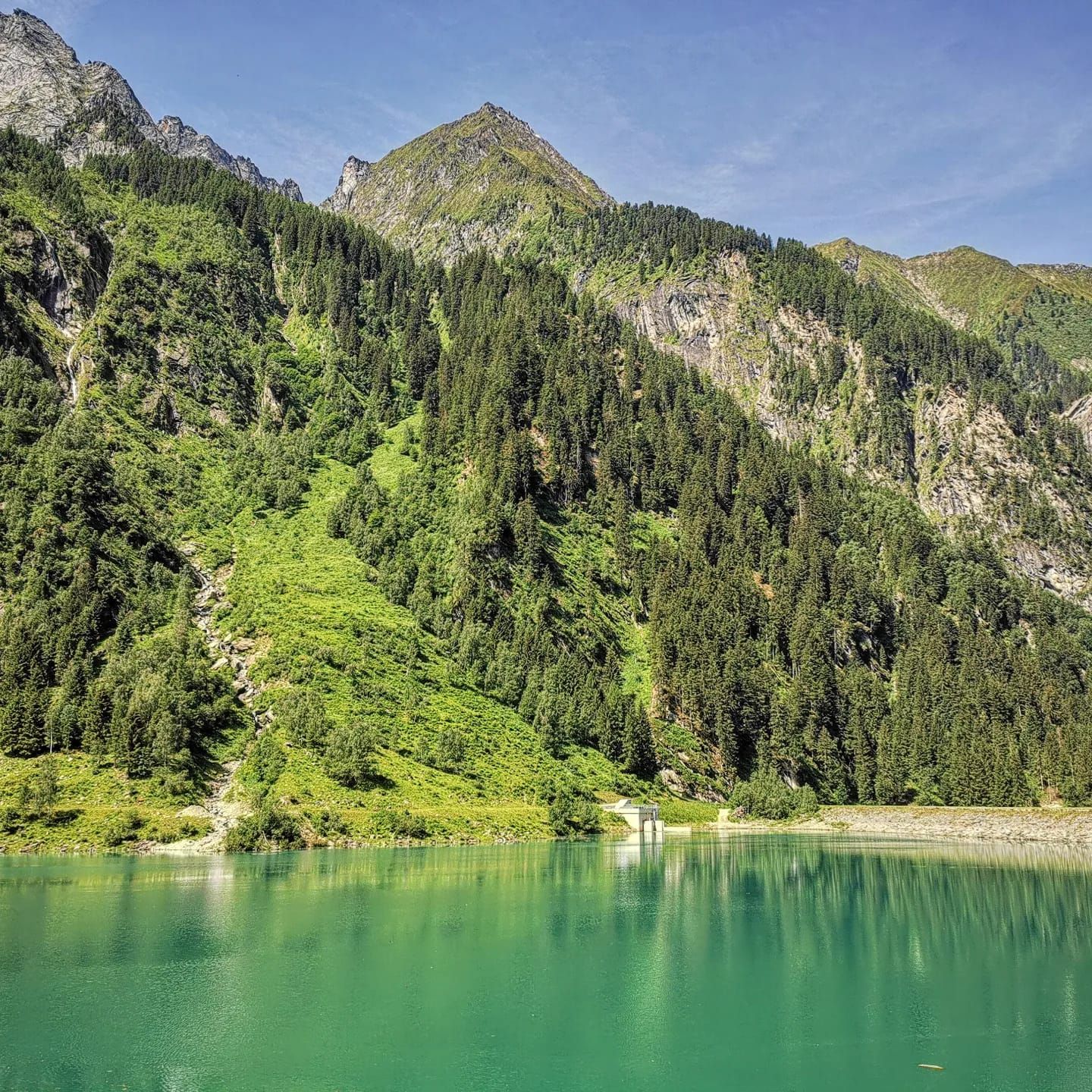 AMBRUS - Holistic Healing - Retreat - starte in ein selbstbestimmtes Leben