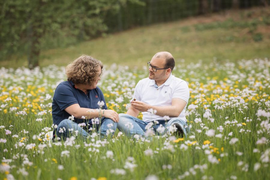 AMBRUS - Holistic Healing - Mentoring - Coaching - ätherische Öle - Natur - Blumenwiese